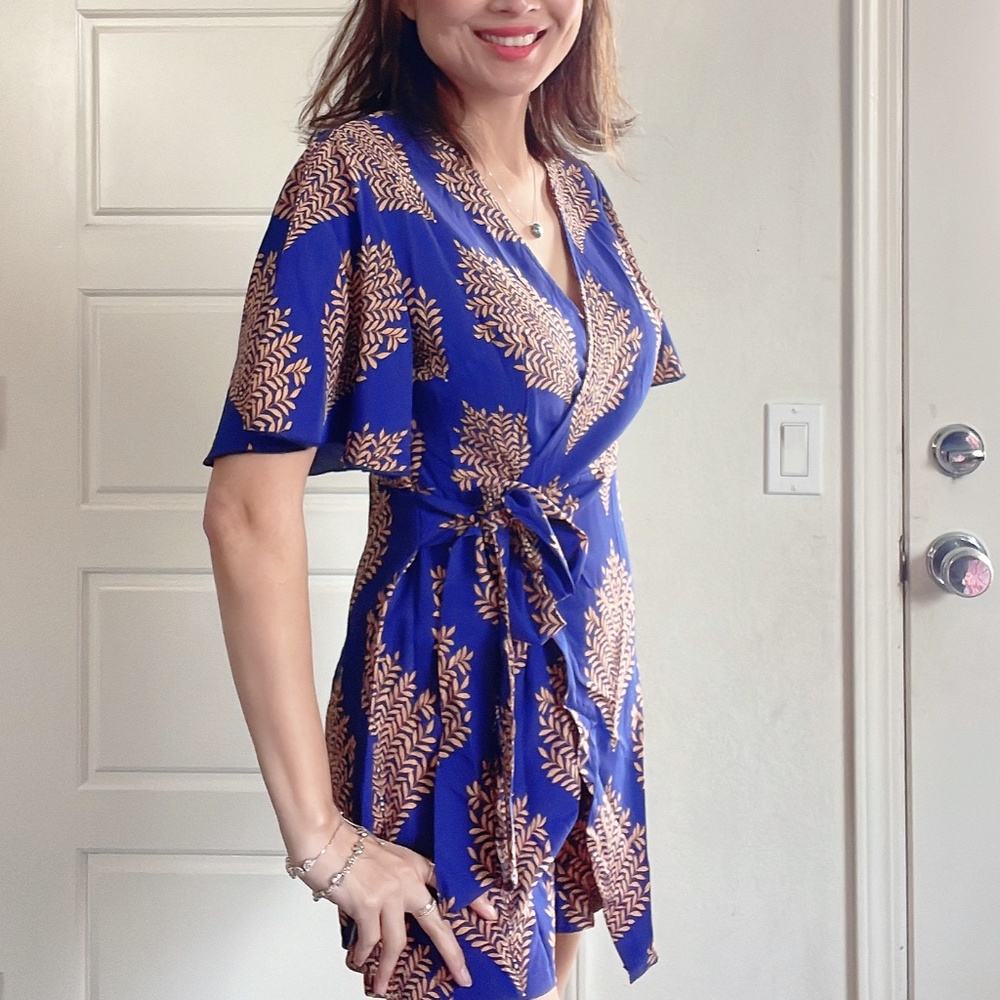 042 Boho Tropical Butterfly Sleeve Romper - Picture 6 of 13